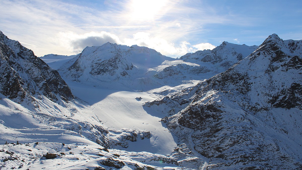 Braunschweiger Hütte - Blick zum Mittelbergferner und zur Wildspitze ...