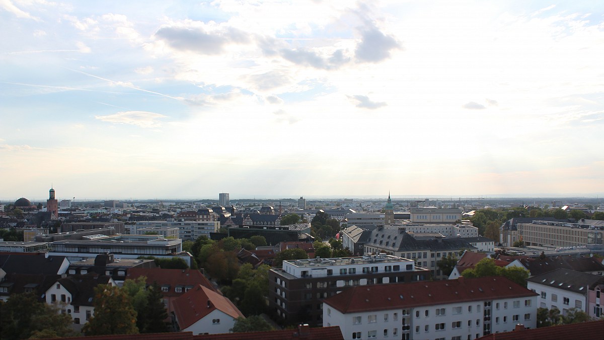 Darmstadt / Blick nach Westen - Foto-Webcam.eu