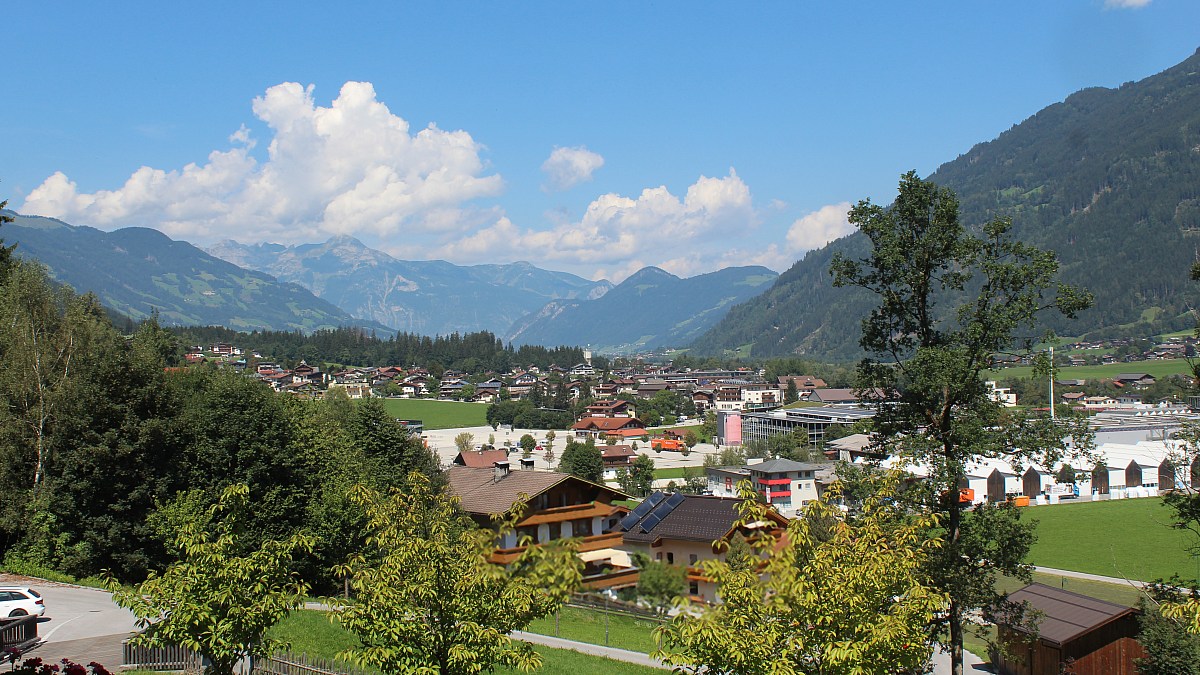 Kaltenbach - Zillertal - Blick nach Norden - Foto-Webcam.eu