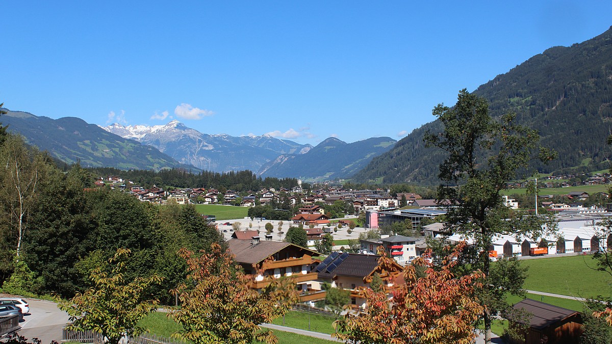 Das Kaltenbach - Zillertal - Blick nach Norden - Foto-Webcam.eu