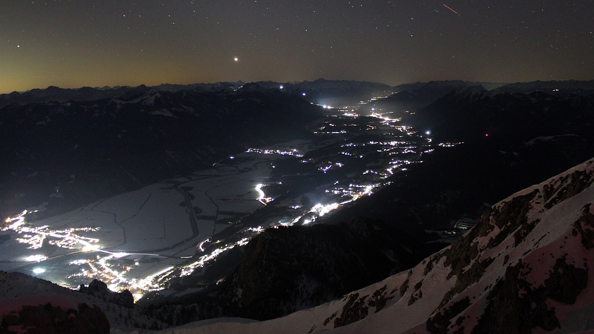 Dobratsch - Villacher Alpe - Blick nach Westen ins Gailtal - Foto-Webcam.eu