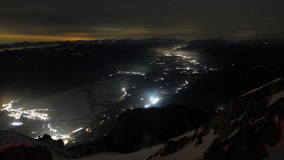 Dobratsch - Villacher Alpe - Blick nach Westen ins Gailtal - Foto-Webcam.eu