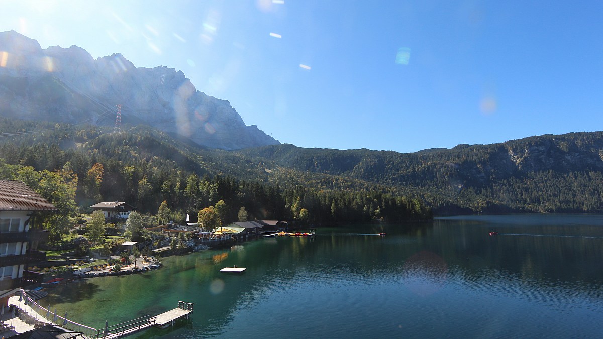 Eibsee-Hotel - Grainau - Blick nach Südwesten zur Zugspitze - Foto ...