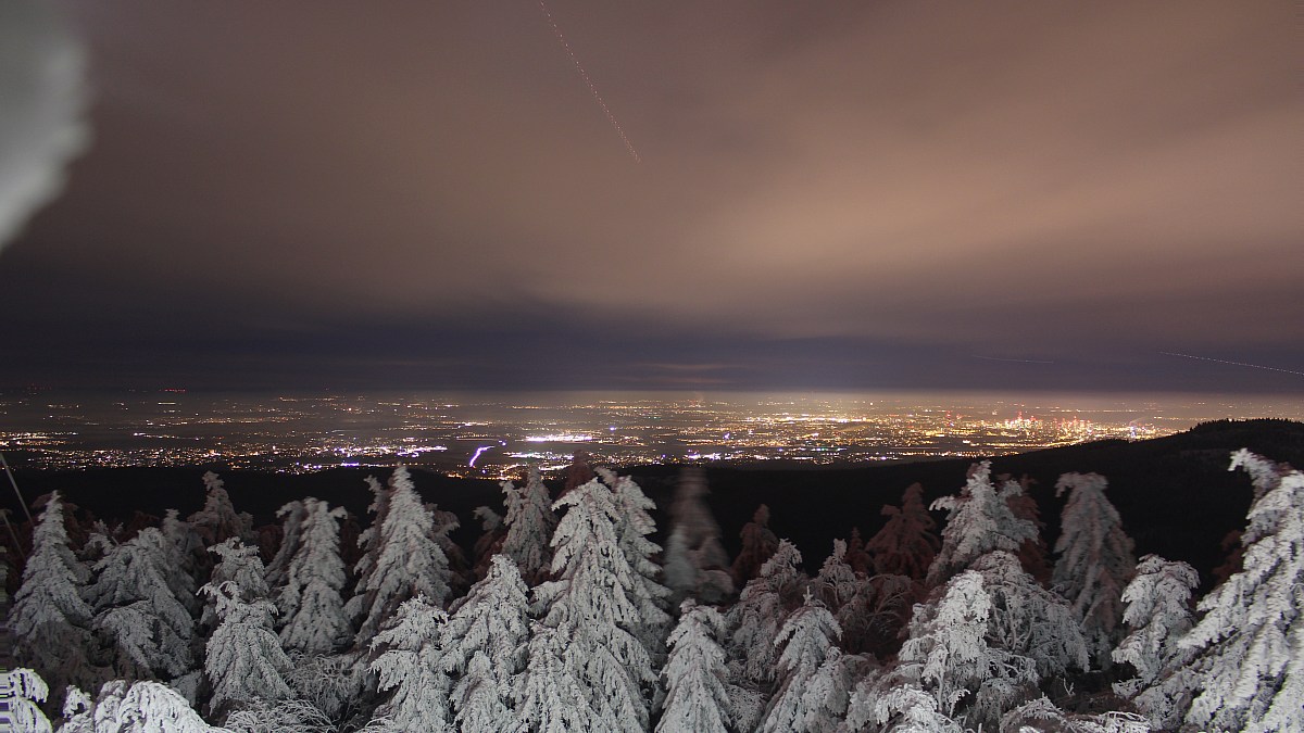 Großer Feldberg Im Taunus - Blick über Frankfurt Nach Südosten - Foto ...