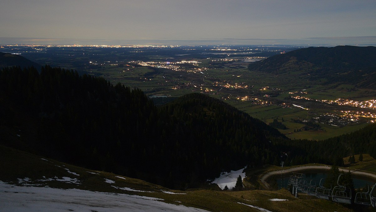 Brauneck Garland - Blick über Bad Tölz nach Norden - Foto-Webcam.eu