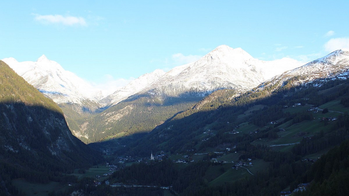 Heiligenblut / Zirbenhof - Blick zum Großglockner - Foto-Webcam.eu