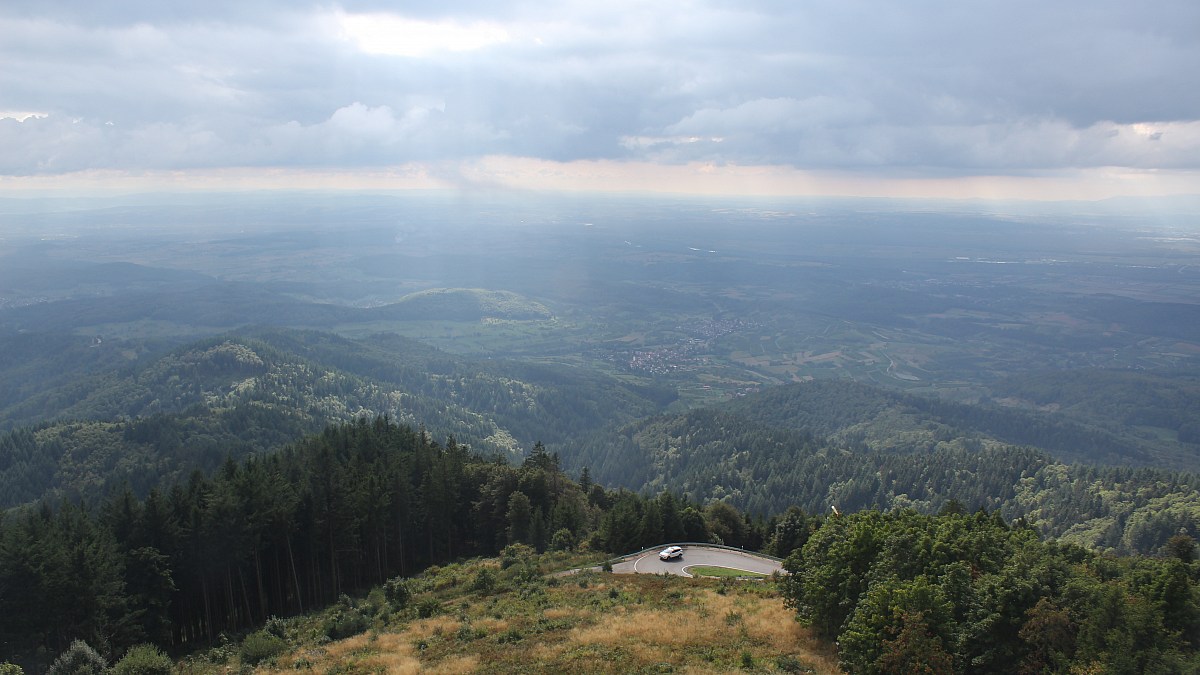 Hochblauen / Schwarzwald - Blick ins Rheintal - Foto-Webcam.eu