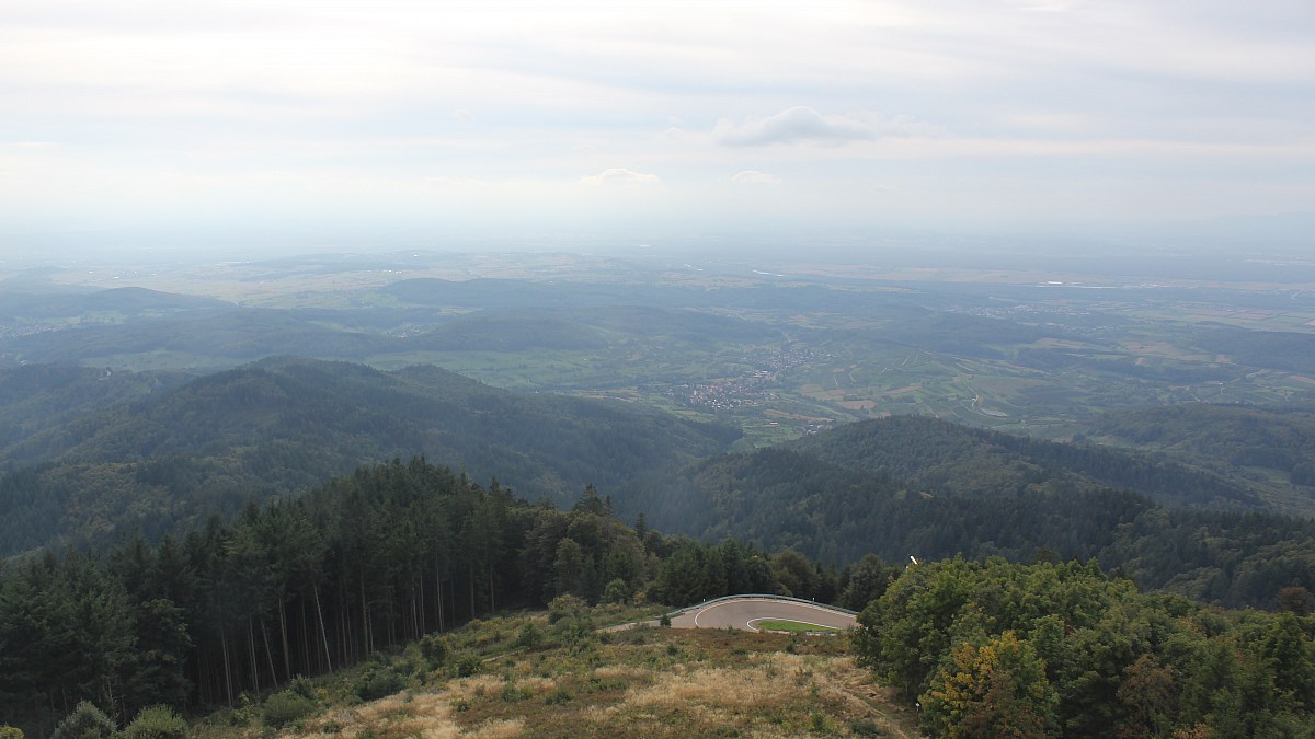 Hochblauen / Schwarzwald - Blick ins Rheintal - Foto-Webcam.eu