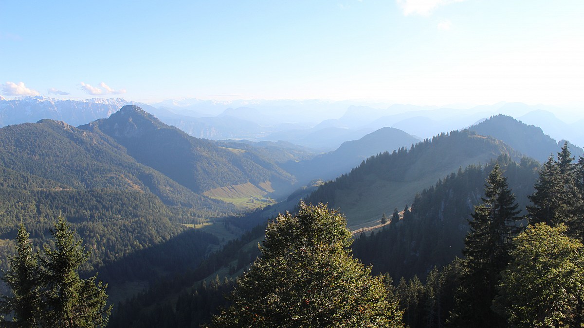 Hochrieshütte - DAV Sektion Rosenheim - Blick nach Süden - Foto-Webcam.eu