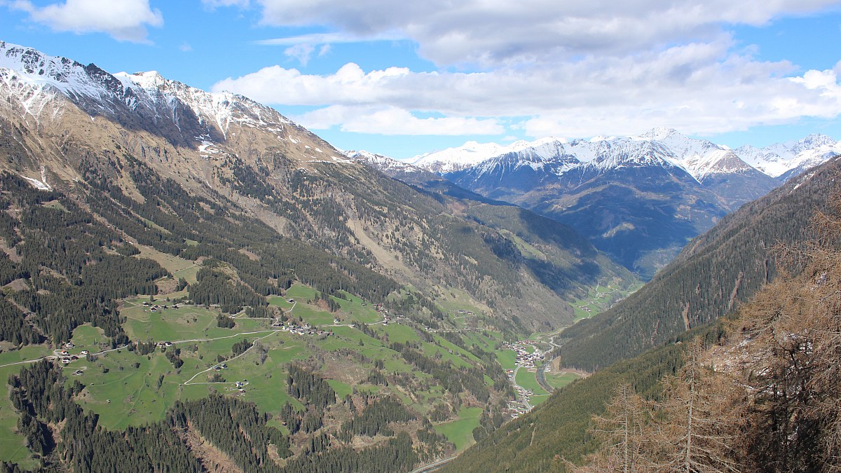 Hopfgarten im Defereggental - Blick nach Osten - Foto-Webcam.eu