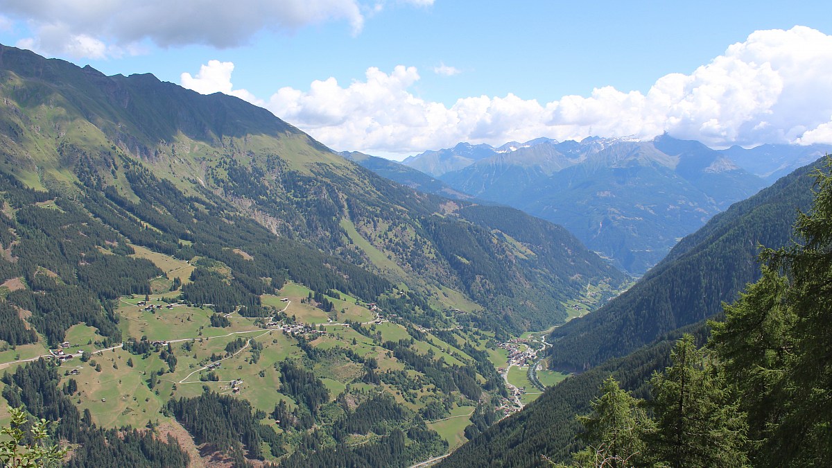 Hopfgarten im Defereggental - Blick nach Osten - Foto-Webcam.eu