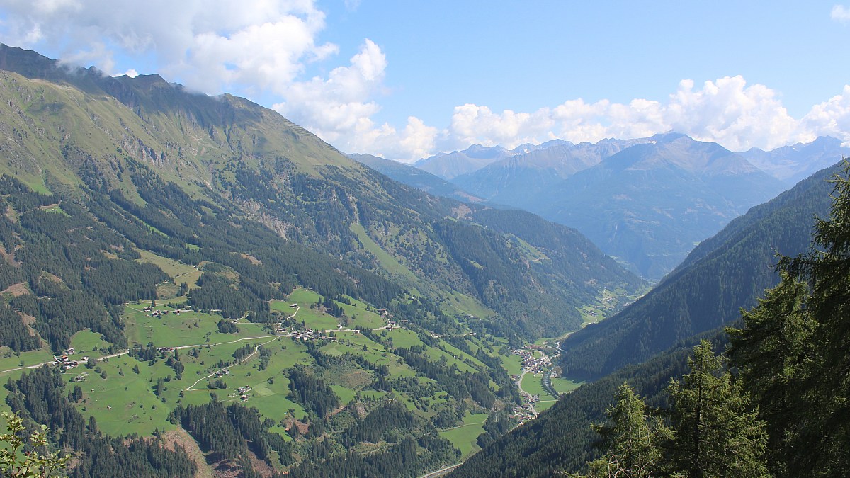 Hopfgarten im Defereggental - Blick nach Osten - Foto-Webcam.eu