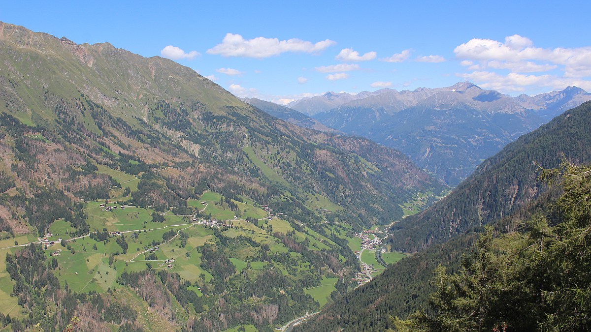 Hopfgarten im Defereggental - Blick nach Osten - Foto-Webcam.eu