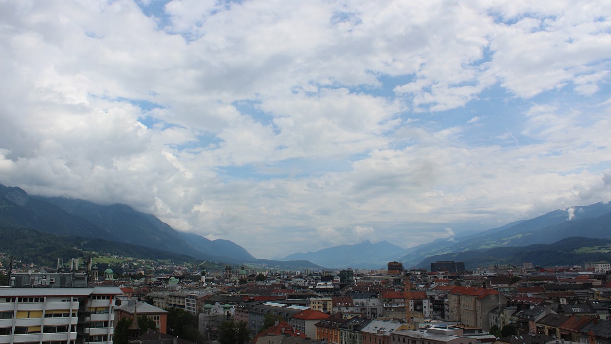 Universität Innsbruck / Blick nach Nordosten ins Unterinntal - Foto ...