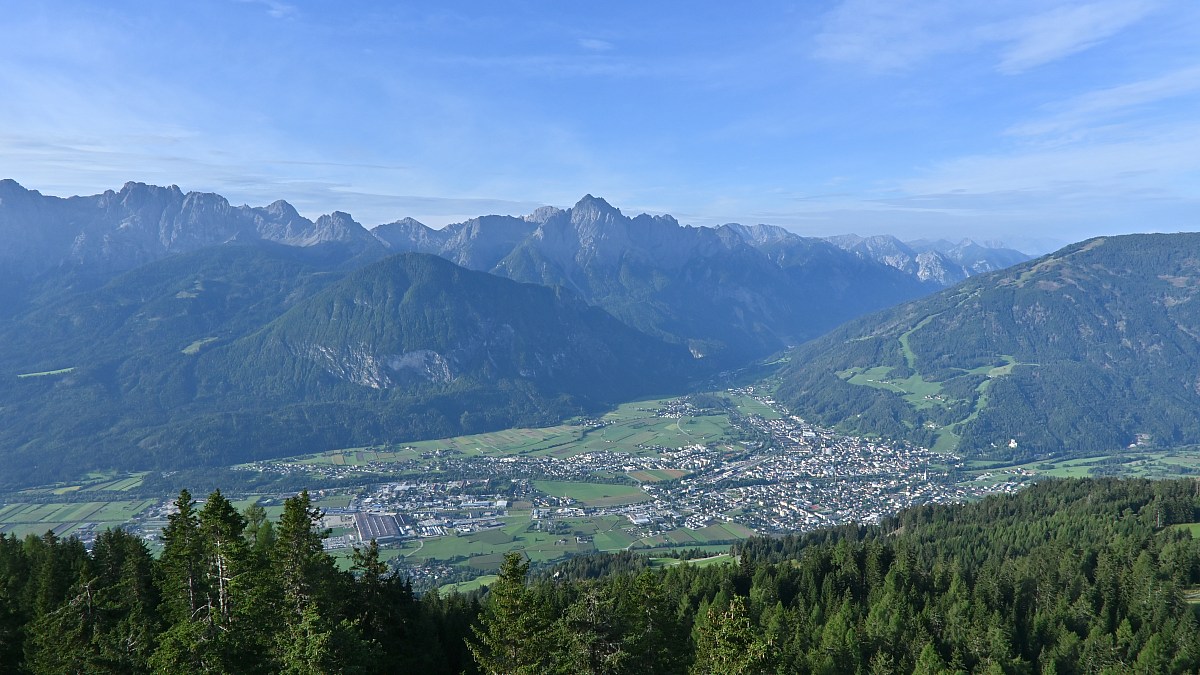 Lienz / Zettersfeld - Blick in die Lienzer Dolomiten - Foto-Webcam.eu