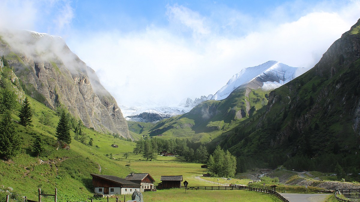 Lucknerhaus - Blick zum Großglockner - Foto-Webcam.eu