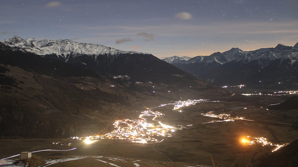 Hotel Watles - Mals / Vinschgau - Blick nach Südosten - Foto-Webcam.eu