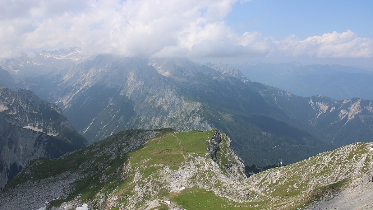 Meilerhütte - Wetterstein - Blick nach Nordwesten zur Zugspitze - Foto ...