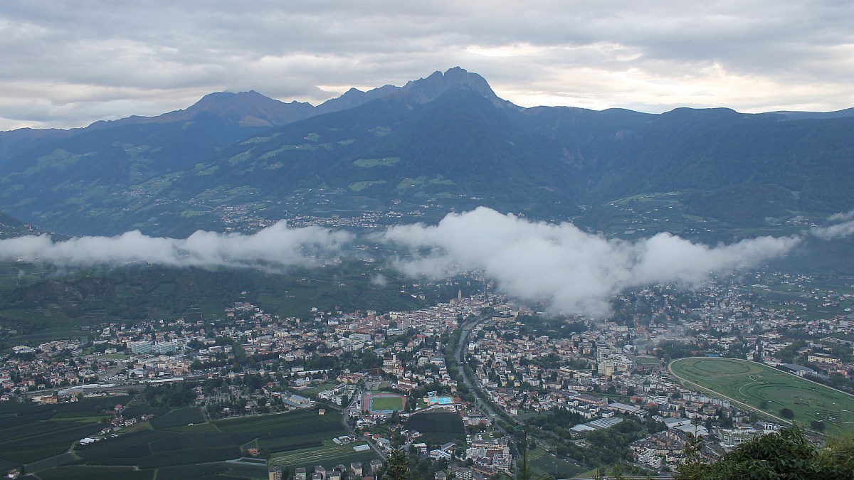 Marlinger Berg - Meran - Blick nach Nordosten - Foto-Webcam.eu