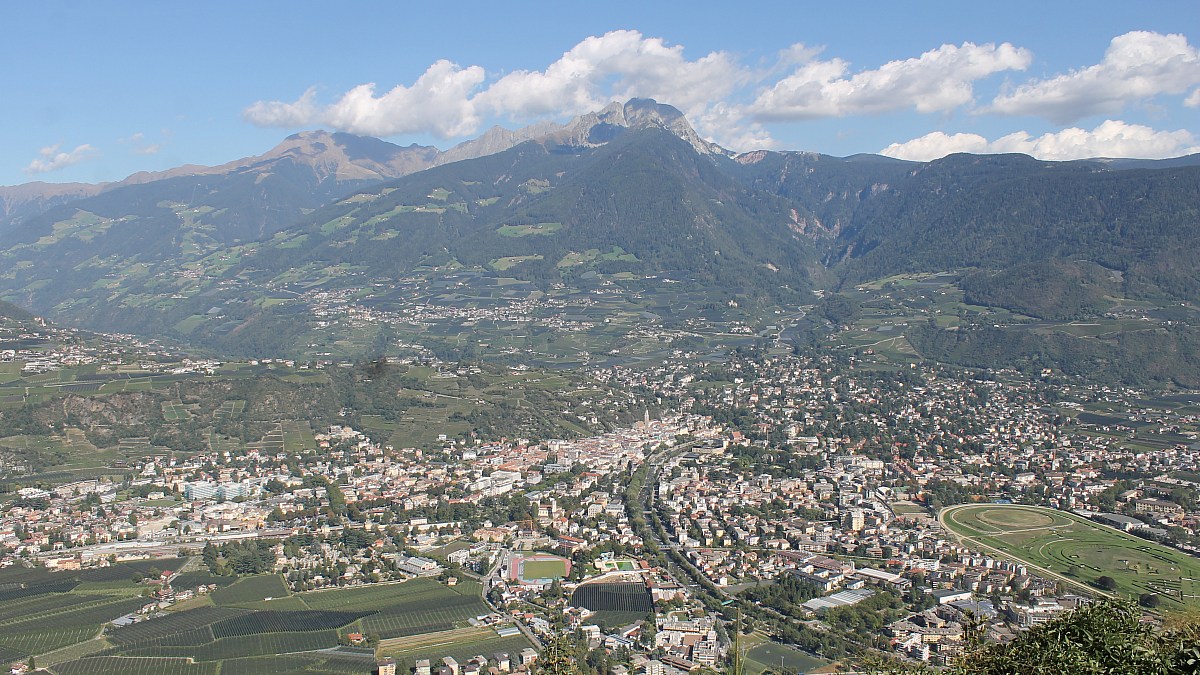 Marlinger Berg - Meran - Blick nach Nordosten - Foto-Webcam.eu