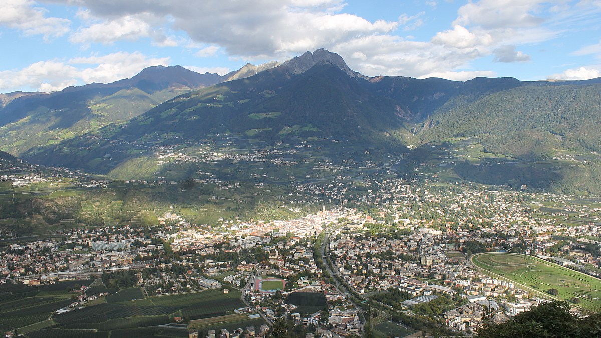 Marlinger Berg - Meran - Blick nach Nordosten - Foto-Webcam.eu