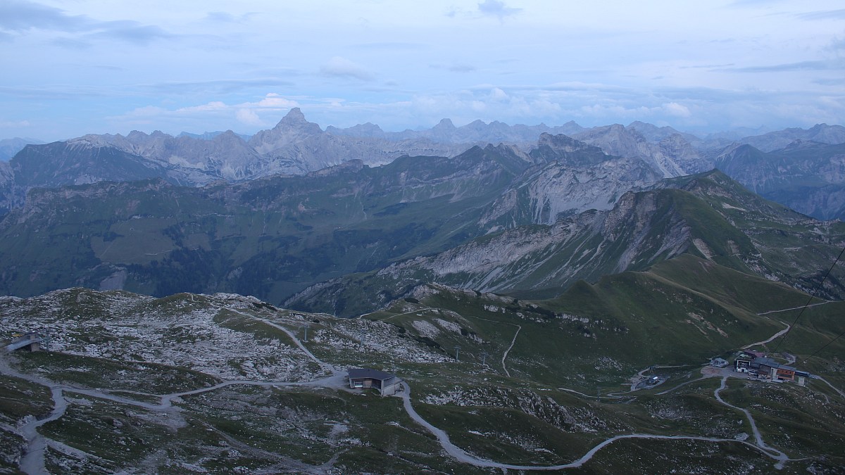 Nebelhornbahn Gipfelstation - Oberstdorf - Blick nach Südosten - Foto ...