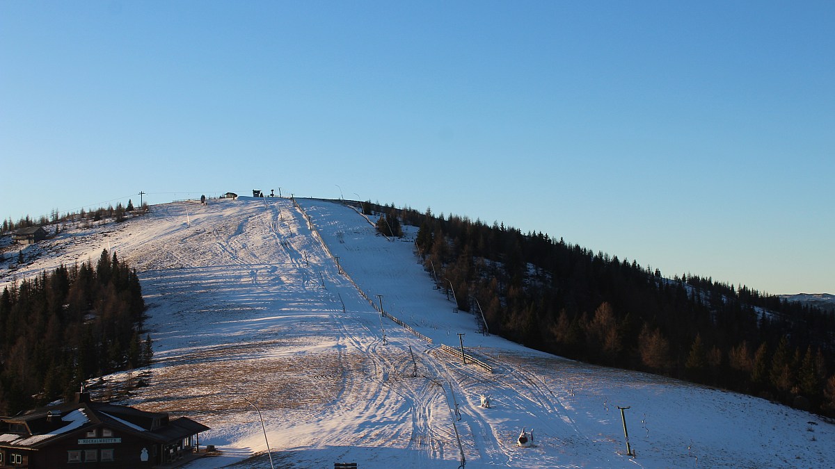 Bad Kleinkirchheim / Nockalm - Blick auf Panoramaabfahrt/Priedröf ...