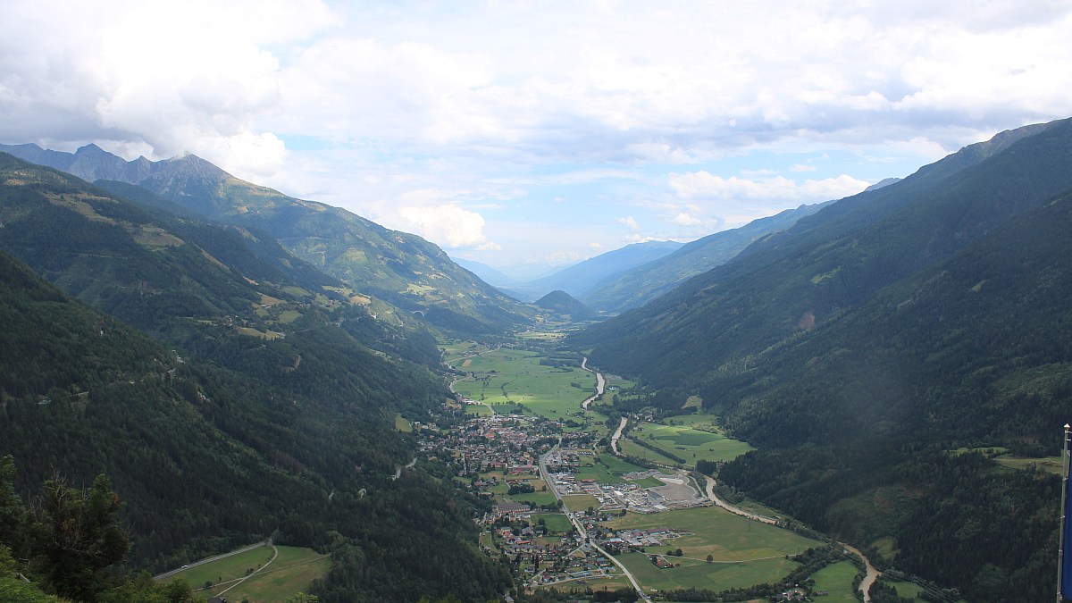 Obervellach / Almgasthof Himmelbauer - Blick nach Südosten - Foto-Webcam.eu