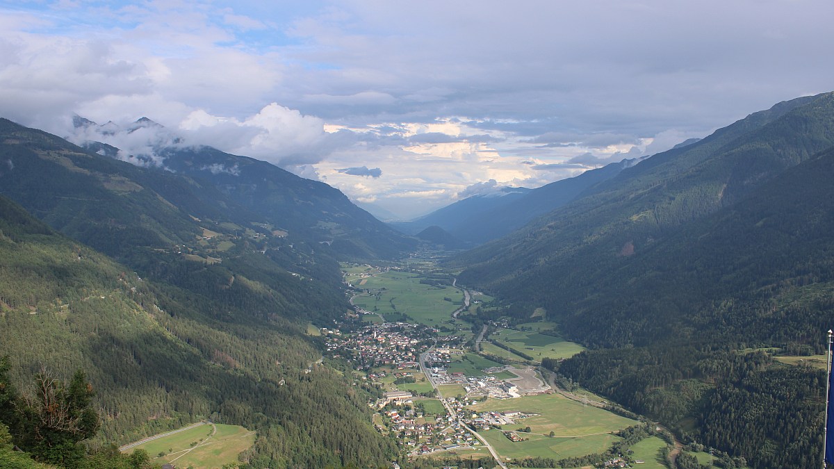 Obervellach / Almgasthof Himmelbauer - Blick nach Südosten - Foto-Webcam.eu