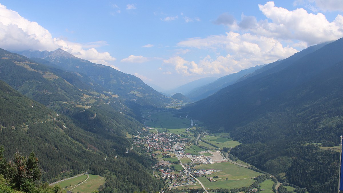 Obervellach / Almgasthof Himmelbauer - Blick nach Südosten - Foto-Webcam.eu