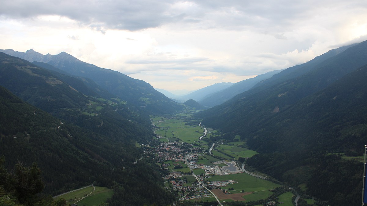 Obervellach / Almgasthof Himmelbauer - Blick nach Südosten - Foto-Webcam.eu