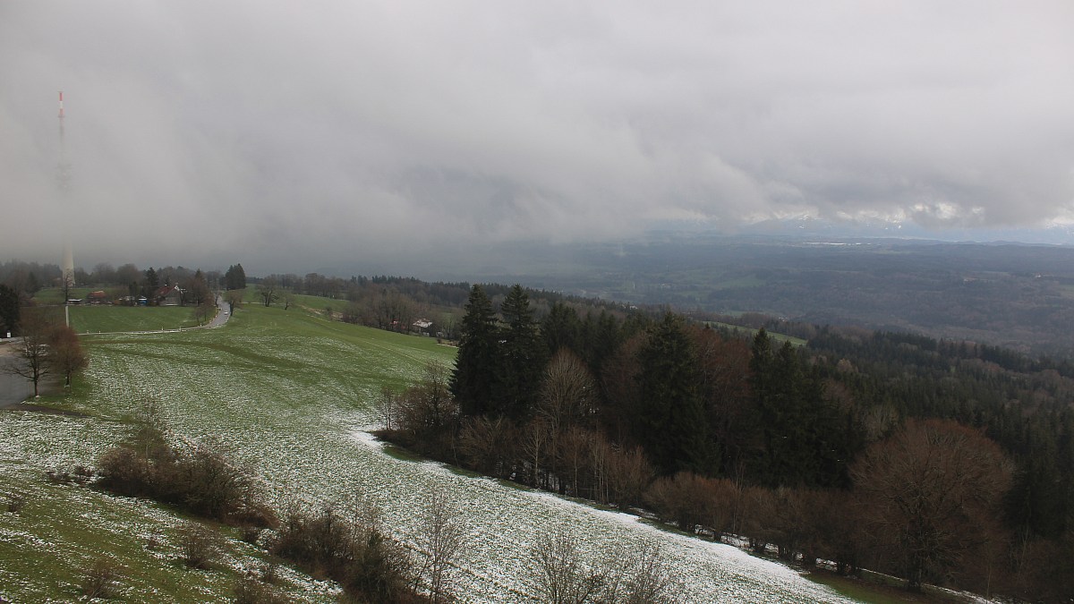 Hohenpeißenberg / Restaurant Bayerischer Rigi - Blick nach Osten - Foto ...