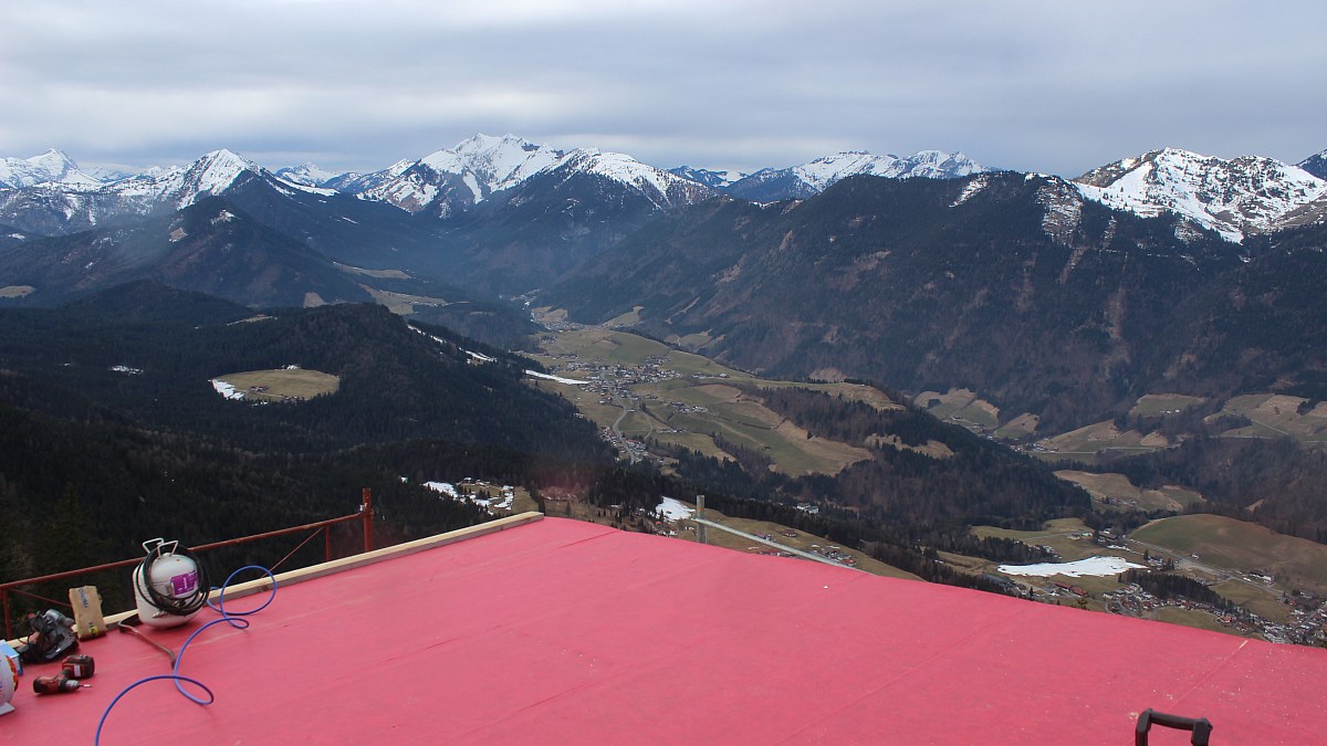 Pendlinghaus - Kufstein - Blick über Hinterthiersee nach Nordwesten ...