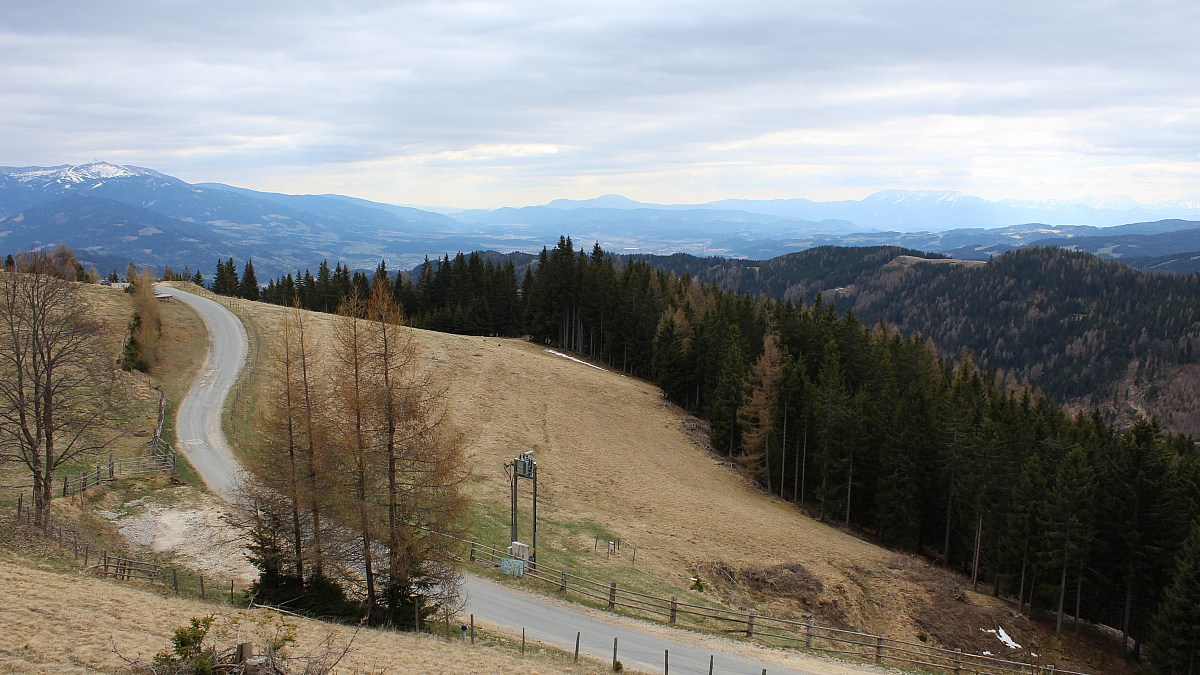 Prebl / Schulterkogelhütte - Blick nach Südosten - Foto-Webcam.eu