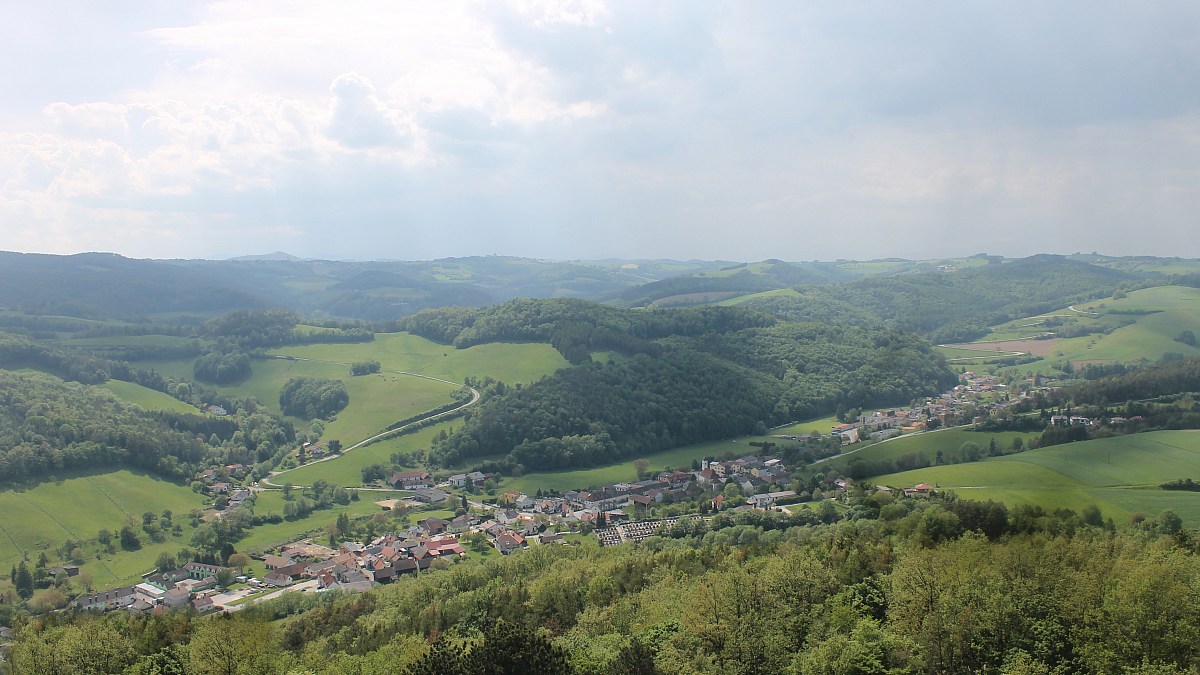 Schwarzenbach / Museumsturm - Blick nach Westen - Foto-Webcam.eu