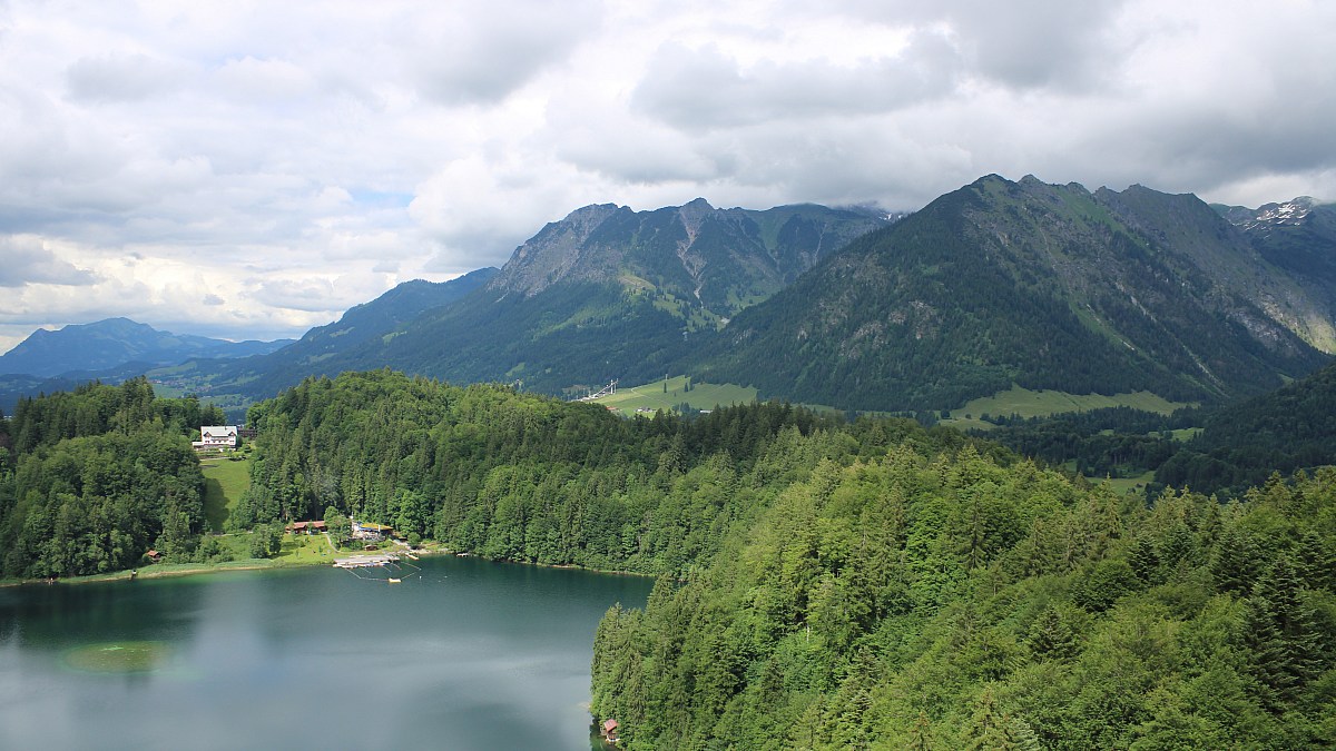 Heini-Klopfer-Skiflugschanze - Oberstdorf - Blick nach Nordosten - Foto ...