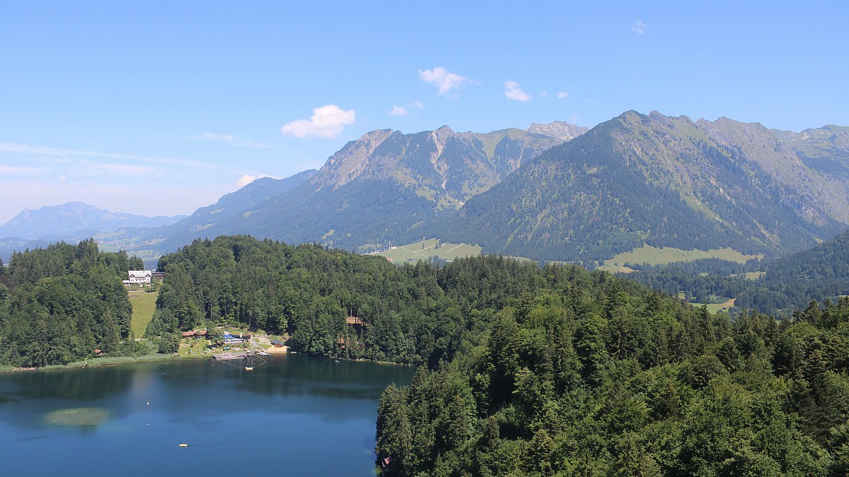 Heini-Klopfer-Skiflugschanze - Oberstdorf - Blick nach Nordosten - Foto ...