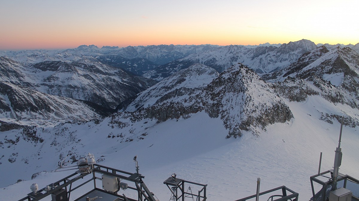 Sonnblick Observatorium Blick Nach S Dwesten Richtung Lienzer Dolomiten Foto Webcam Eu