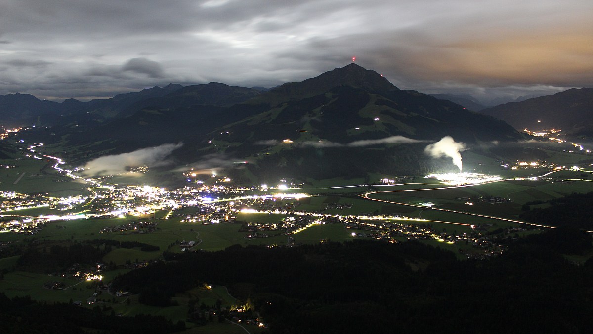 St. Johann in Tirol - Blick zum Kitzbüheler Horn - Foto-Webcam.eu