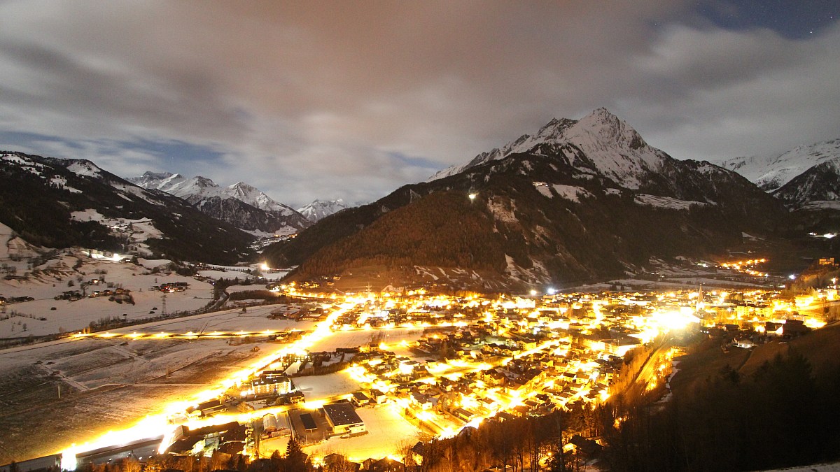 Matrei in Osttirol / Steigerhof - Blick nach Westen - Foto-Webcam.eu