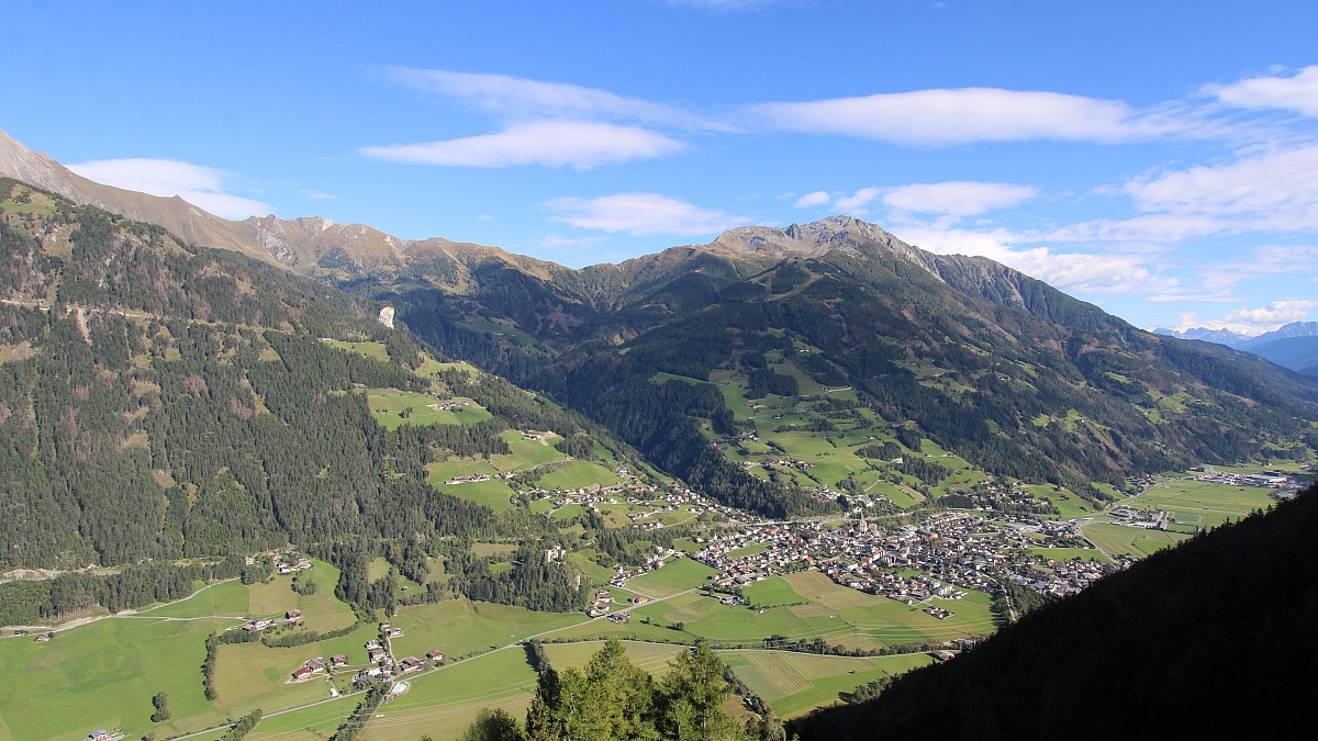 Matrei in Osttirol / Strumerhof - Blick nach Südosten - Foto-Webcam.eu