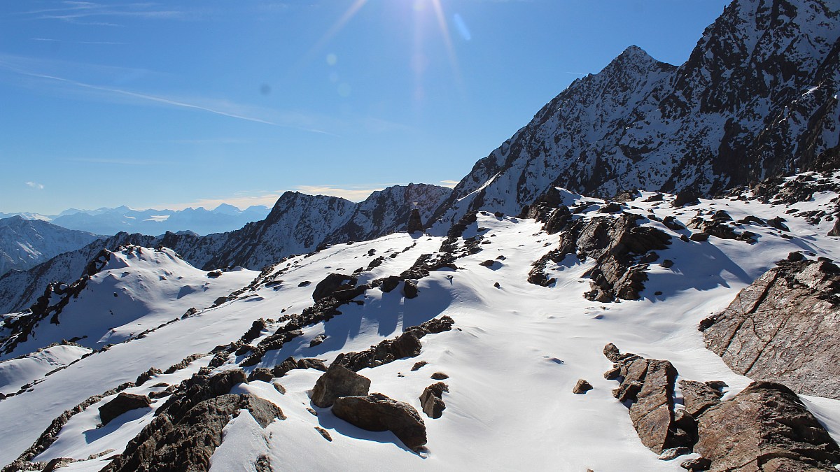 Tisenjoch - Blick nach Südwesten zur Ötzi Fundstelle - Foto-Webcam.eu