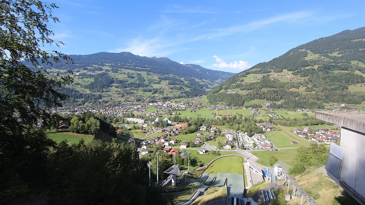 Tschagguns / Montafon Nordic Schanzenzentrum - Blick nach NO - Foto ...