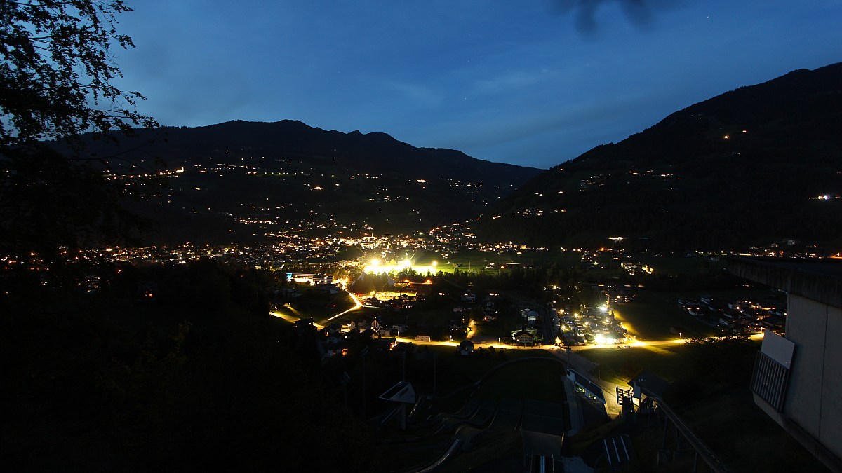 Tschagguns / Montafon Nordic Schanzenzentrum - Blick nach NO - Foto ...