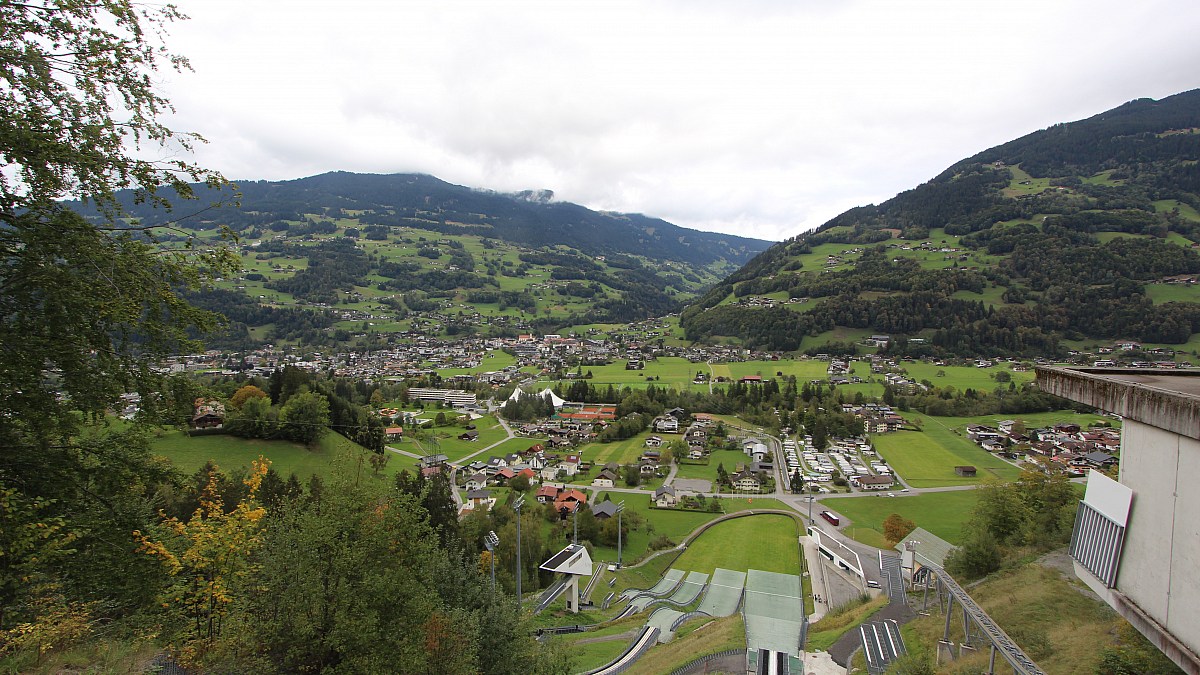 Tschagguns / Montafon Nordic Schanzenzentrum - Blick nach NO - Foto ...