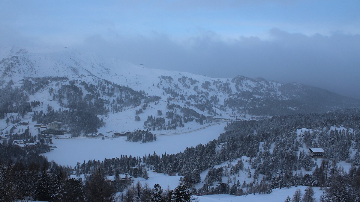 Turracher Höhe / Weitentallift Berg - Blick Auf Den Turracher See ...