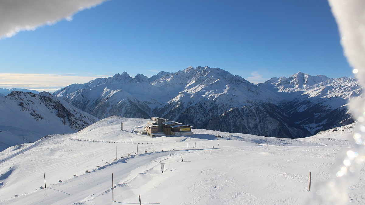 Wallackhaus RegioJet Hotels - Heiligenblut - Blick nach Süden - Foto ...