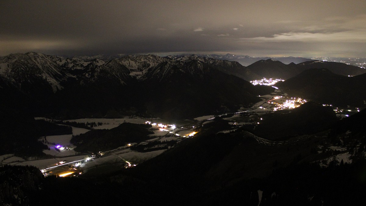 Wendelsteinbahn Bergstation - Gacher Blick nach Südwesten - Foto-Webcam.eu